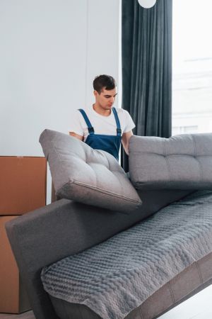 Smaltimento mobili Milano per la tua azienda