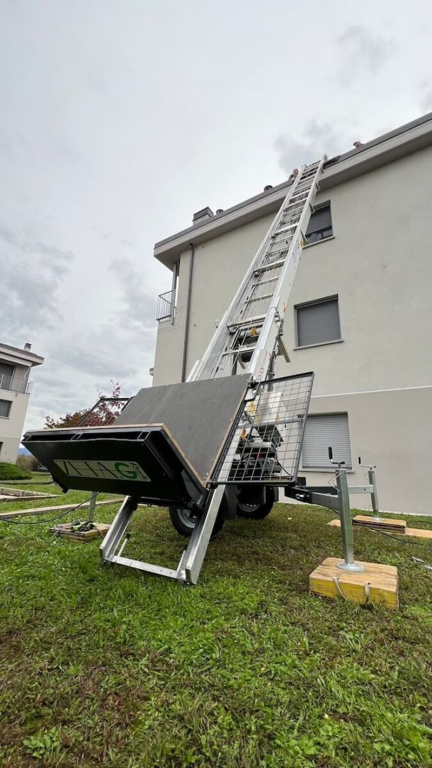 Noleggio a semi-freddo autoscala senza operatore